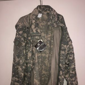 Army Soft shell cold weather jacket